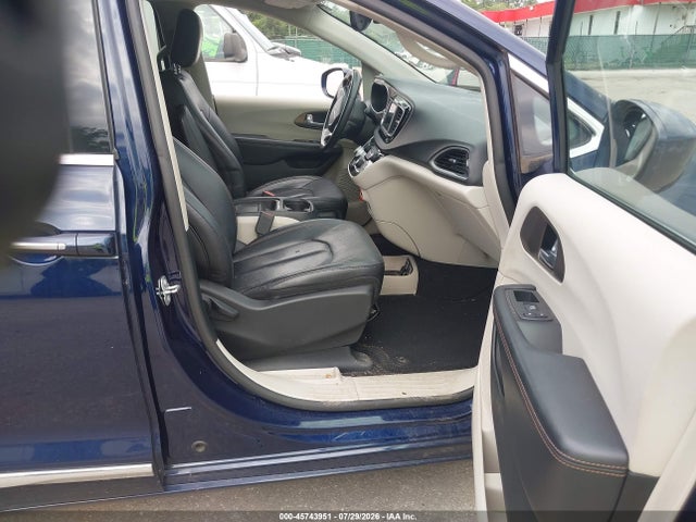 45743951 :رقم المزاد ، 2C4RC1BG7KR531641 vin ، 2019 Chrysler Pacifica Touring L مزاد بيع