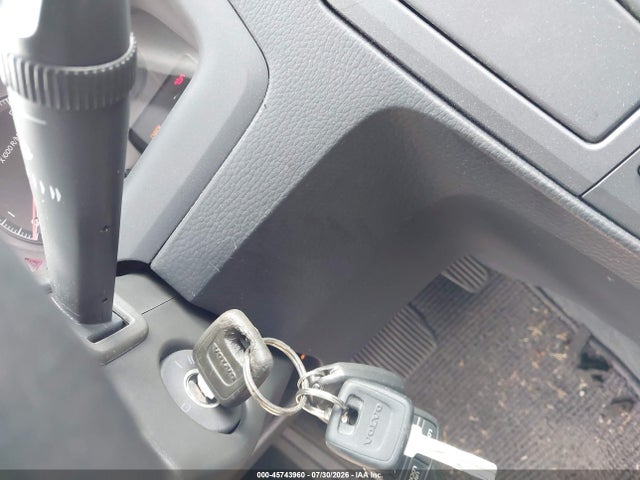 45743960 :رقم المزاد ، YV1SV58D521070426 vin ، 2002 Volvo V70 Xc مزاد بيع