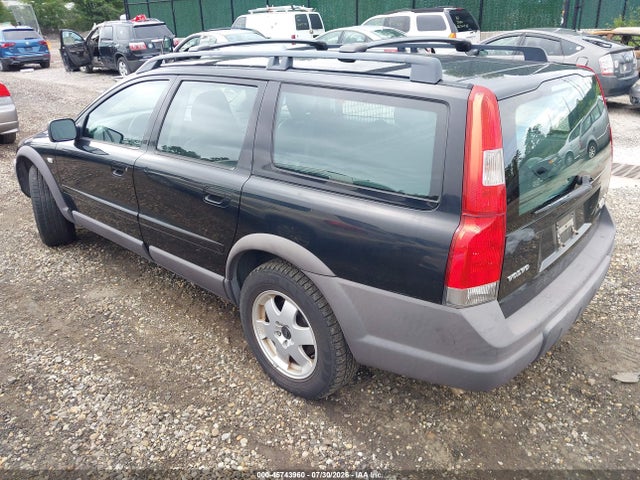 45743960 :رقم المزاد ، YV1SV58D521070426 vin ، 2002 Volvo V70 Xc مزاد بيع
