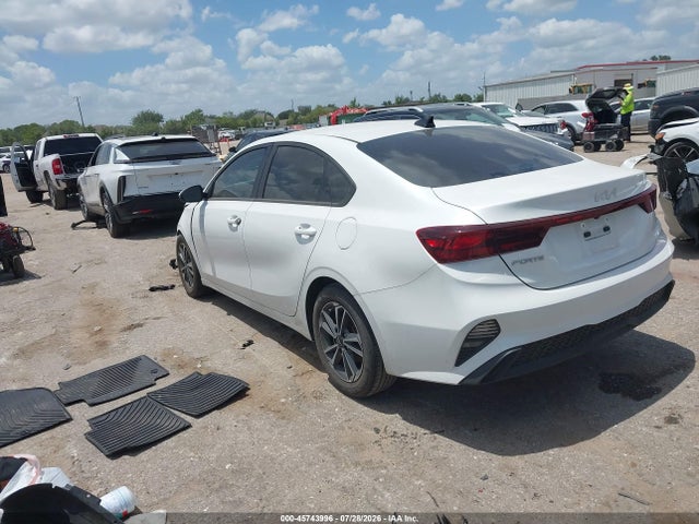 Aukcja sprzedaży 2023 Kia Forte Lxs, vin: 3KPF24AD8PE674654, numer aukcji: 45743996