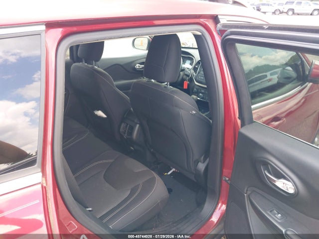 2015 Jeep Cherokee Latitude მანქანა იყიდება აუქციონზე, vin: 1C4PJLCS9FW531147, აუქციონის ნომერი: 45744028