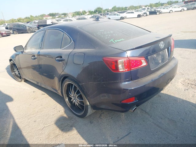 45744042 :رقم المزاد ، JTHBF5C22B5151668 vin ، 2011 Lexus Is 250 مزاد بيع