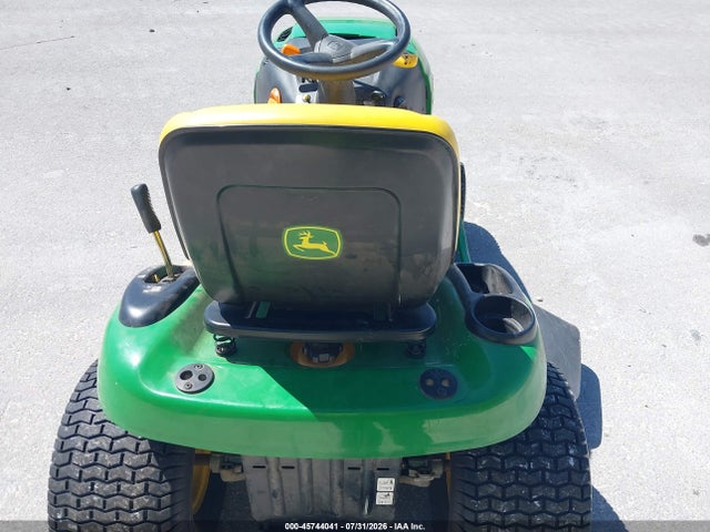 45744041 :رقم المزاد ، GXL118B070691 vin ، 2005 John Deere L118-42 مزاد بيع