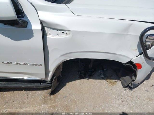 45744062 :رقم المزاد ، 1GKS2BKT0NR270990 vin ، 2022 Gmc Yukon 4wd Slt مزاد بيع