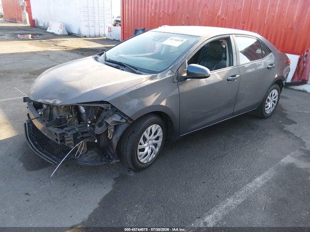 Toyota COROLLA LE 2017 5YFBURHE7HP728465 Image 2