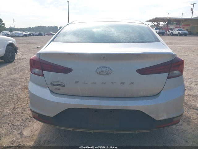 2019 Hyundai Elantra Se მანქანა იყიდება აუქციონზე, vin: KMHD74LF3KU752819, აუქციონის ნომერი: 45744085