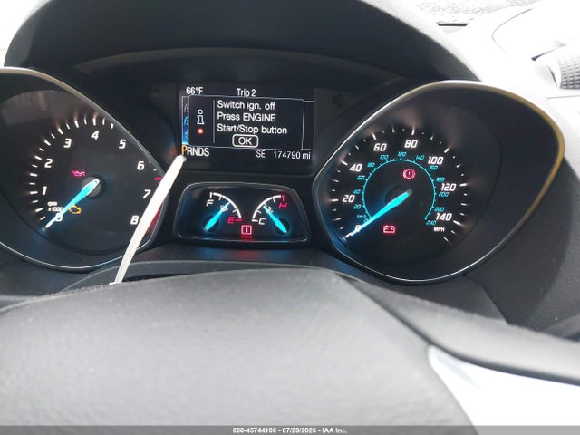 Продажа на аукционе авто 2014 Ford Escape Titanium, vin: 1FMCU9J99EUD46398, номер лота: 45744100