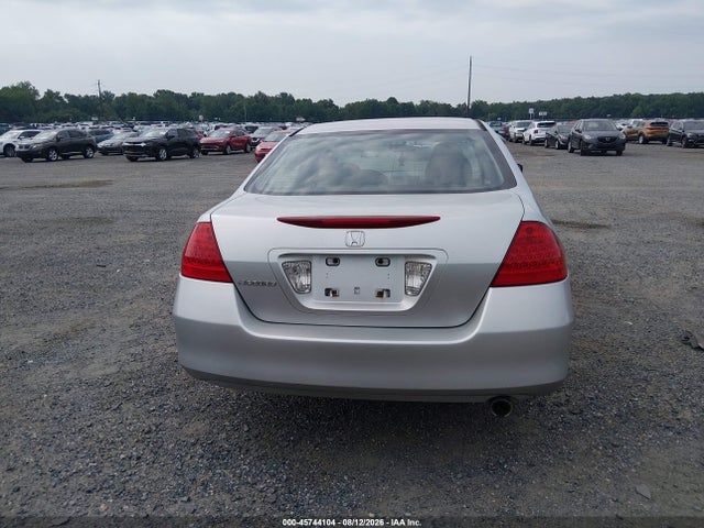 2007 Honda Accord 2.4 Lx მანქანა იყიდება აუქციონზე, vin: 1HGCM56417A127113, აუქციონის ნომერი: 45744104