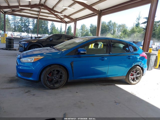 Ford FOCUS SE 2016 1FADP3K28GL255006 Image 15
