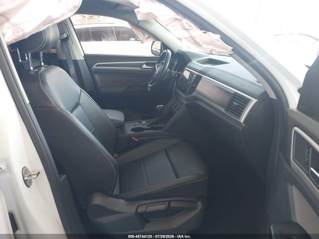 45744125 :رقم المزاد ، 1V2JR2CA1MC536890 vin ، 2021 Volkswagen Atlas 3.6l V6 Se W/technology مزاد بيع