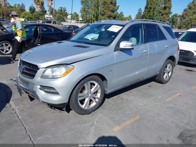 2012 Mercedes-benz Ml 350 4matic მანქანა იყიდება აუქციონზე, vin: 4JGDA5HB5CA013371, აუქციონის ნომერი: 45744166