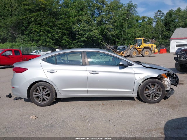 Продаж на аукціоні авто 2018 Hyundai Elantra Sel, vin: 5NPD84LF5JH238335, номер лоту: 45744187