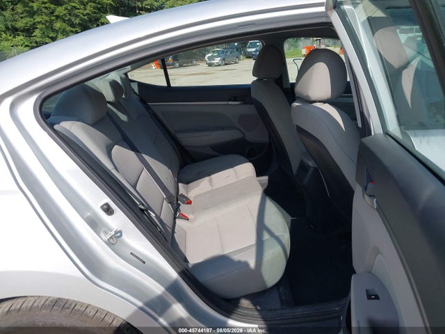Продаж на аукціоні авто 2018 Hyundai Elantra Sel, vin: 5NPD84LF5JH238335, номер лоту: 45744187