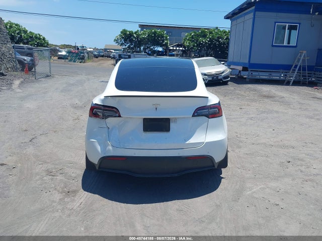 Продаж на аукціоні авто 2021 Tesla Model Y Long Range Dual Motor All-wheel Drive, vin: 5YJYGAEE8MF194275, номер лоту: 45744188