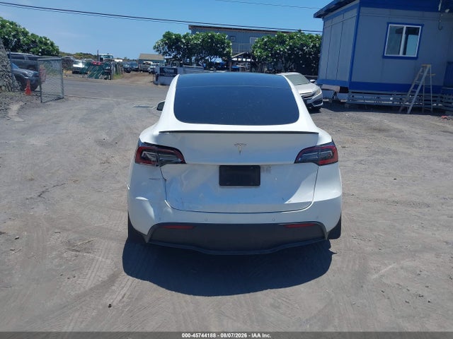 Продаж на аукціоні авто 2021 Tesla Model Y Long Range Dual Motor All-wheel Drive, vin: 5YJYGAEE8MF194275, номер лоту: 45744188