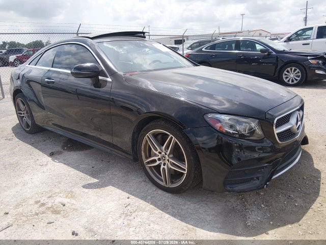45744205 :رقم المزاد ، WDD1J6FB1JF018668 vin ، 2018 Mercedes-benz E 400 مزاد بيع
