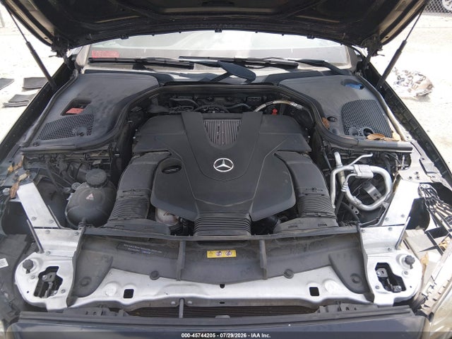 45744205 :رقم المزاد ، WDD1J6FB1JF018668 vin ، 2018 Mercedes-benz E 400 مزاد بيع