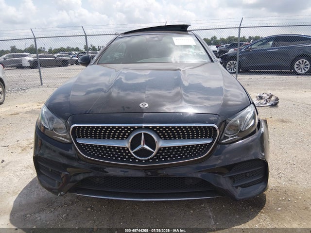 45744205 :رقم المزاد ، WDD1J6FB1JF018668 vin ، 2018 Mercedes-benz E 400 مزاد بيع