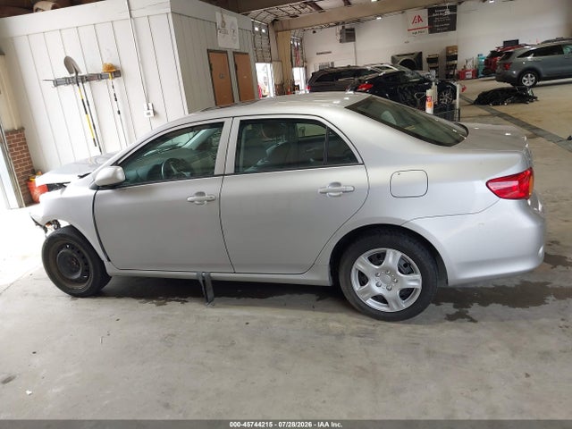45744215 :رقم المزاد ، 2T1BU4EE5AC377536 vin ، 2010 Toyota Corolla Le مزاد بيع