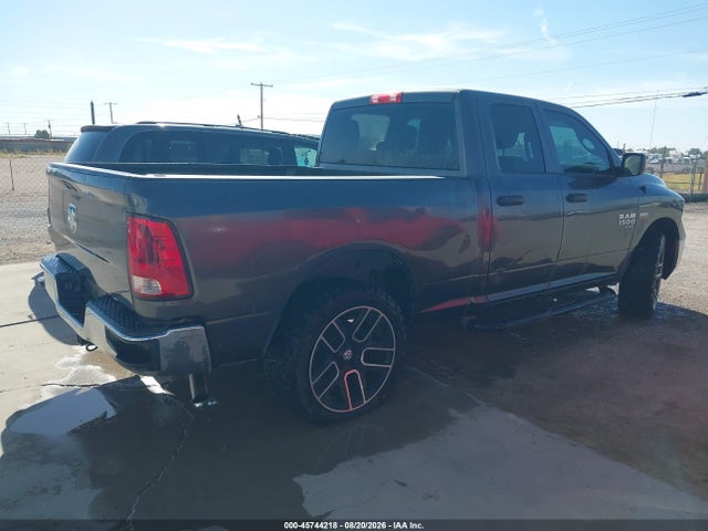 1C6RR6FT5KS674872 RAM 1500 Classic Tradesman 4x2 6&#039;4 Box