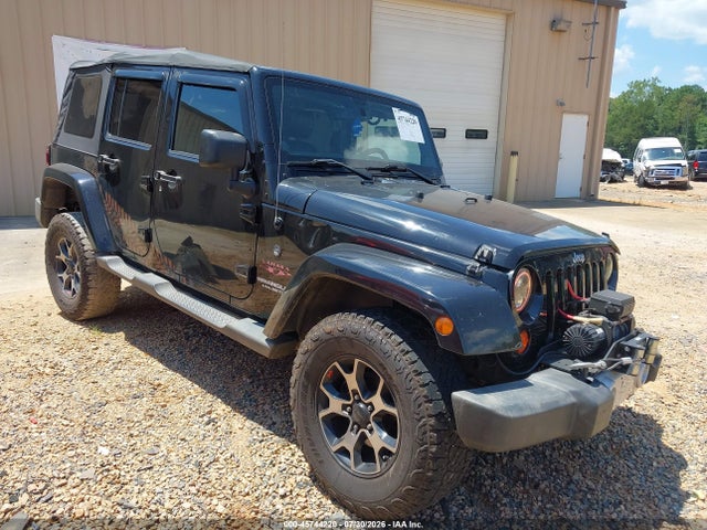 2013 Jeep Wrangler Unlimited Sahara მანქანა იყიდება აუქციონზე, vin: 1C4BJWEG2DL569984, აუქციონის ნომერი: 45744220