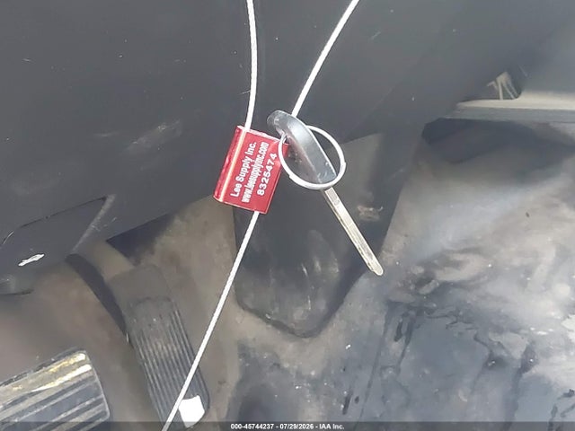 1GCVKREC5GZ308634 Chevrolet Silverado 1500 Lt