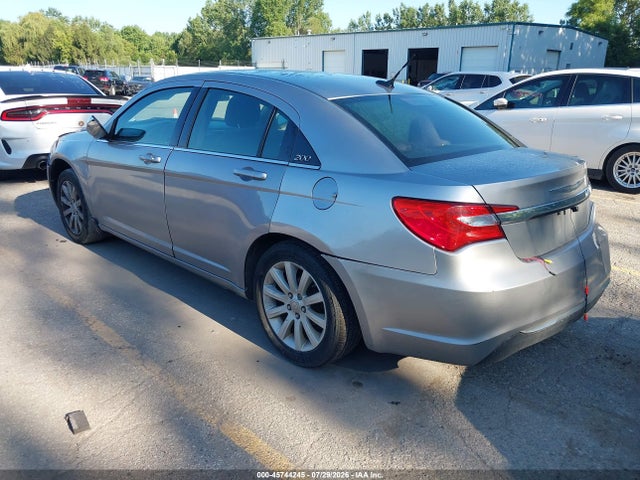 Продаж на аукціоні авто 2013 Chrysler 200 Touring, vin: 1C3CCBBB9DN509810, номер лоту: 45744245
