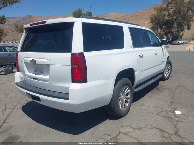Chevrolet Suburban Lt 2017 1GNSKHKC1HR297304 Image 4