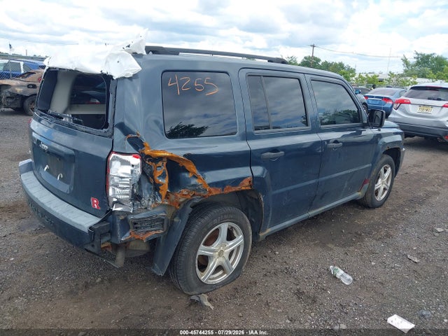 2008 Jeep Patriot Sport მანქანა იყიდება აუქციონზე, vin: 1J8FF28W88D663634, აუქციონის ნომერი: 45744255