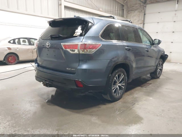 Toyota Highlander Xle V6 2016 5TDJKRFH0GS321351 Image 4