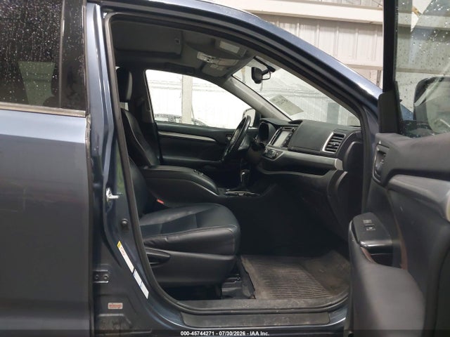 Toyota Highlander Xle V6 2016 5TDJKRFH0GS321351 Image 5