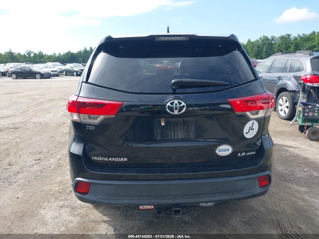 Toyota Highlander Le Plus 2018 5TDBZRFH8JS803704 Image 16