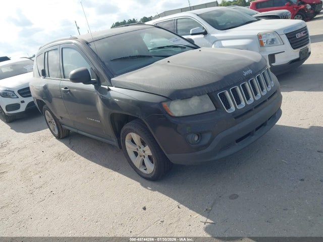 45744286 :رقم المزاد ، 1C4NJCBA7GD732669 vin ، 2016 Jeep Compass Sport مزاد بيع