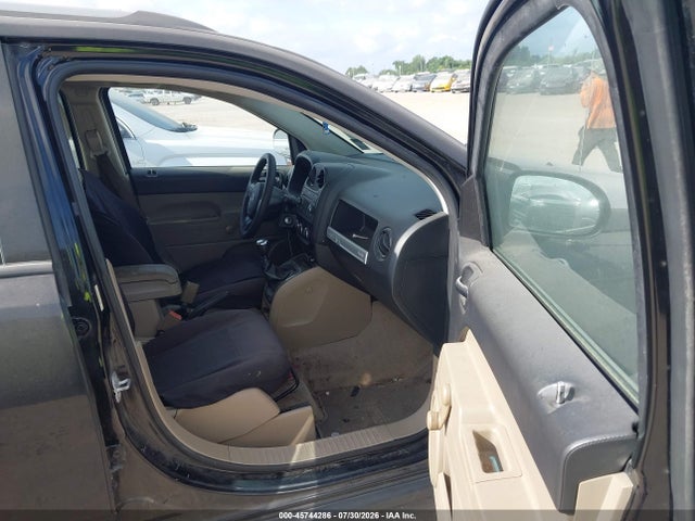 Продаж на аукціоні авто 2016 Jeep Compass Sport, vin: 1C4NJCBA7GD732669, номер лоту: 45744286