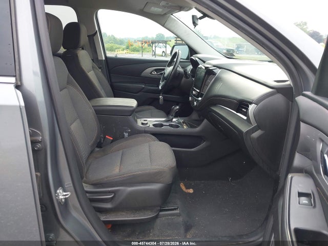2018 Chevrolet Traverse Lt Cloth მანქანა იყიდება აუქციონზე, vin: 1GNEVGKW6JJ118932, აუქციონის ნომერი: 45744304