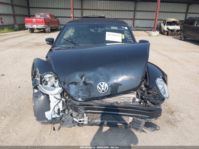 2019 Volkswagen Beetle მანქანა იყიდება აუქციონზე, vin: 3VW5DAAT7KM502557, აუქციონის ნომერი: 45744312