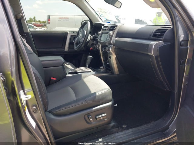 Продажа на аукционе авто 2019 Toyota 4runner Sr5 Premium, vin: JTEBU5JR0K5638337, номер лота: 45744316