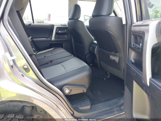 Продажа на аукционе авто 2019 Toyota 4runner Sr5 Premium, vin: JTEBU5JR0K5638337, номер лота: 45744316