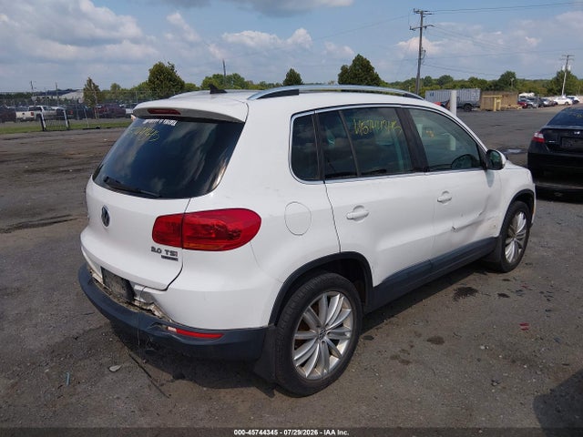 2013 Volkswagen Tiguan Se მანქანა იყიდება აუქციონზე, vin: WVGBV3AXXDW610106, აუქციონის ნომერი: 45744345