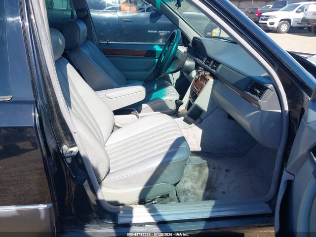 Aukcja sprzedaży 1995 Mercedes-benz E 300d/300d Special, vin: WDBEB31E6SC221730, numer aukcji: 45744358
