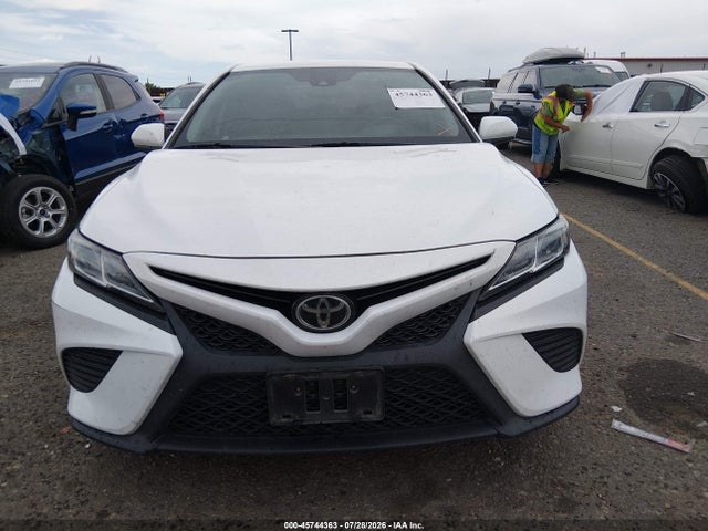 Продаж на аукціоні авто 2019 Toyota Camry Se, vin: 4T1B11HK5KU689431, номер лоту: 45744363