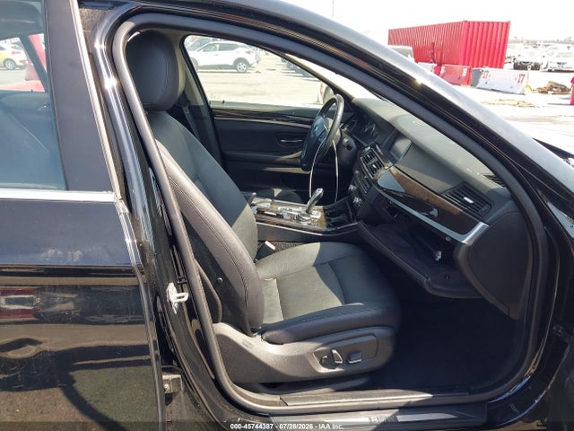 BMW 535i 2014 WBA5B1C52ED484344 Image 5