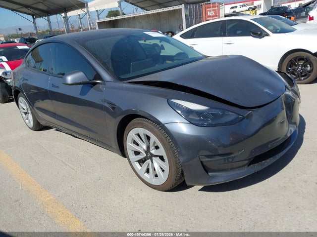 Продаж на аукціоні авто 2022 Tesla Model 3 Rear-wheel Drive, vin: 5YJ3E1EA4NF360662, номер лоту: 45744396