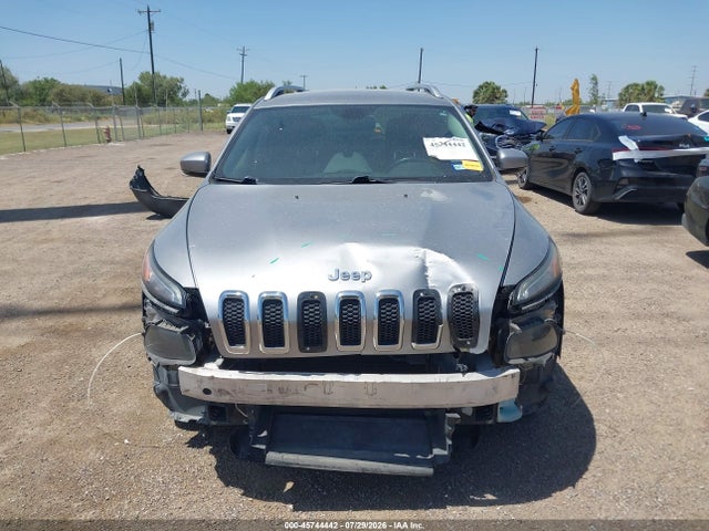 2016 Jeep Cherokee Latitude მანქანა იყიდება აუქციონზე, vin: 1C4PJLCB1GW355907, აუქციონის ნომერი: 45744442