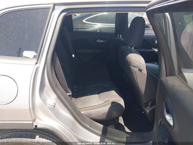 2016 Jeep Cherokee Latitude მანქანა იყიდება აუქციონზე, vin: 1C4PJLCB1GW355907, აუქციონის ნომერი: 45744442
