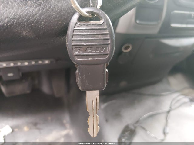 45744453 :رقم المزاد ، 1C6RR6FM6GS388514 vin ، 2016 Ram 1500 Tradesman مزاد بيع
