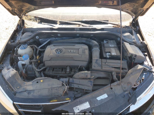 3VWD17AJ9GM278267 Volkswagen Jetta 1.8t Sport