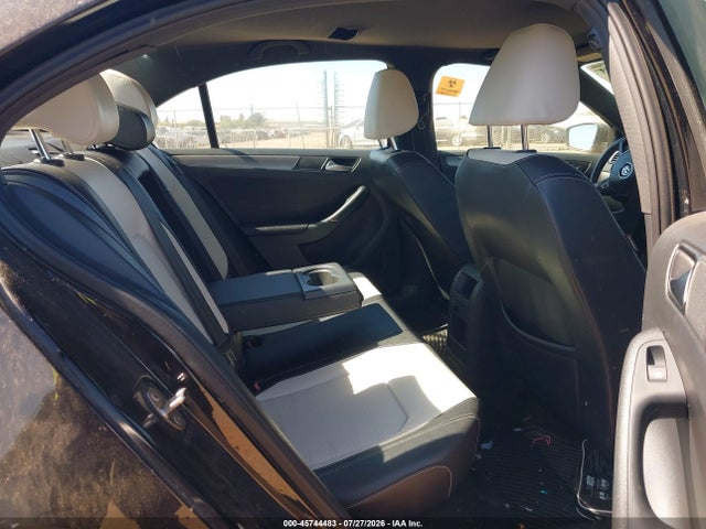 3VWD17AJ9GM278267 Volkswagen Jetta 1.8t Sport