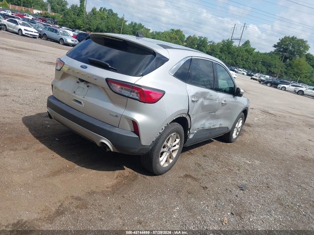 Ford ESCAPE SE 2020 1FMCU9G68LUB55405 Image 4