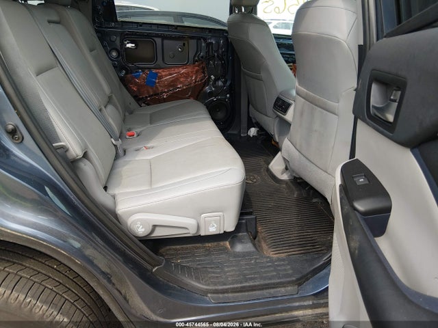 5TDJGRFH7KS070967 Toyota Highlander Hybrid Xle